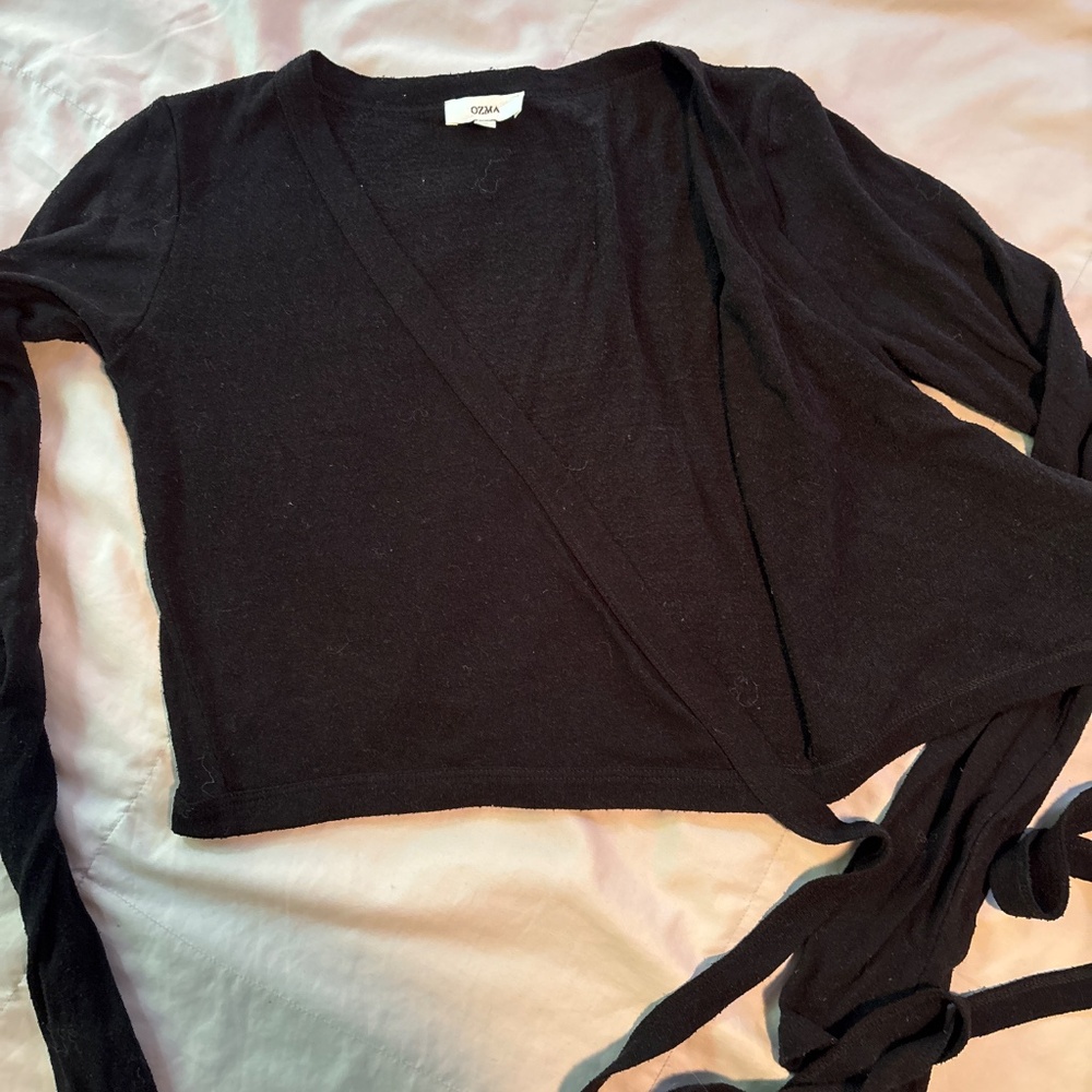 Ozma Dance Wrap Top FIRM - Picture 5 of 16